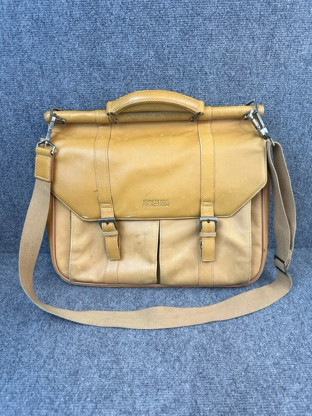 Kenneth Cole Reaction Leather Messenger Bag Tan Distressed for Repair